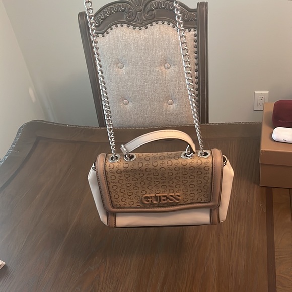 Guess purse with silver chain and wallet. - Picture 5 of 5